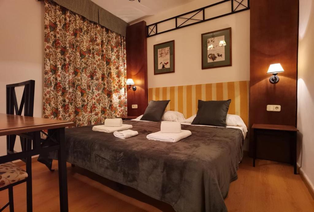 Hostal Rural Alto Tajo Poveda Poveda de la Sierra Eksteriør billede