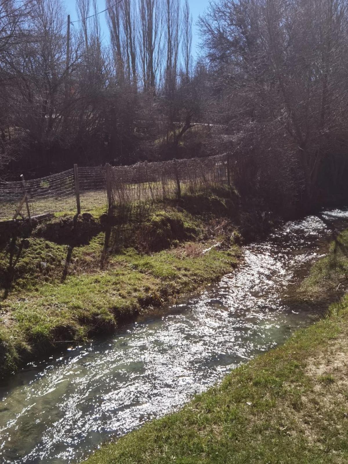 Hostal Rural Alto Tajo Poveda Poveda de la Sierra Eksteriør billede